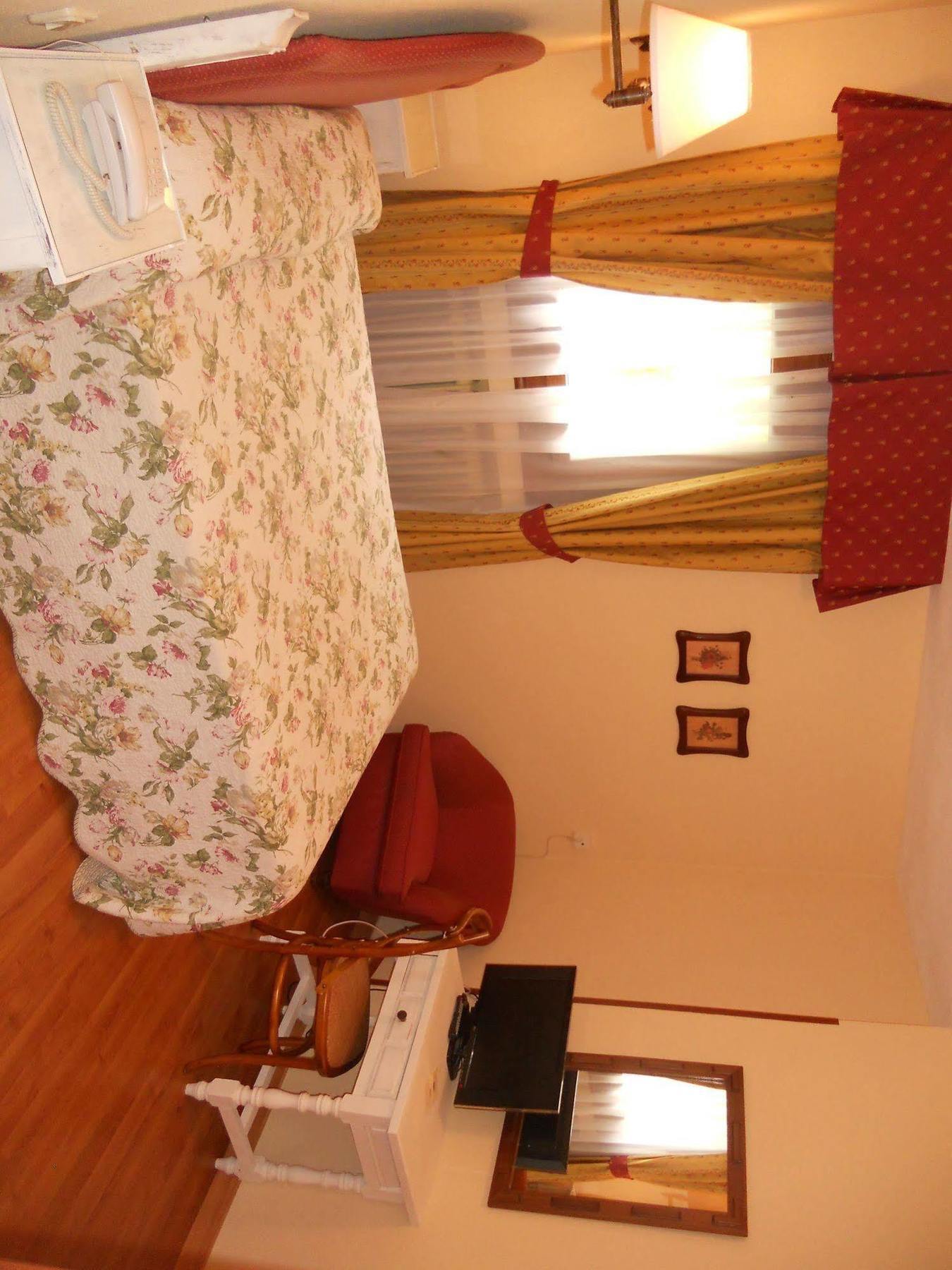 Hotel Rural Las Postas Навасеррада Экстерьер фото